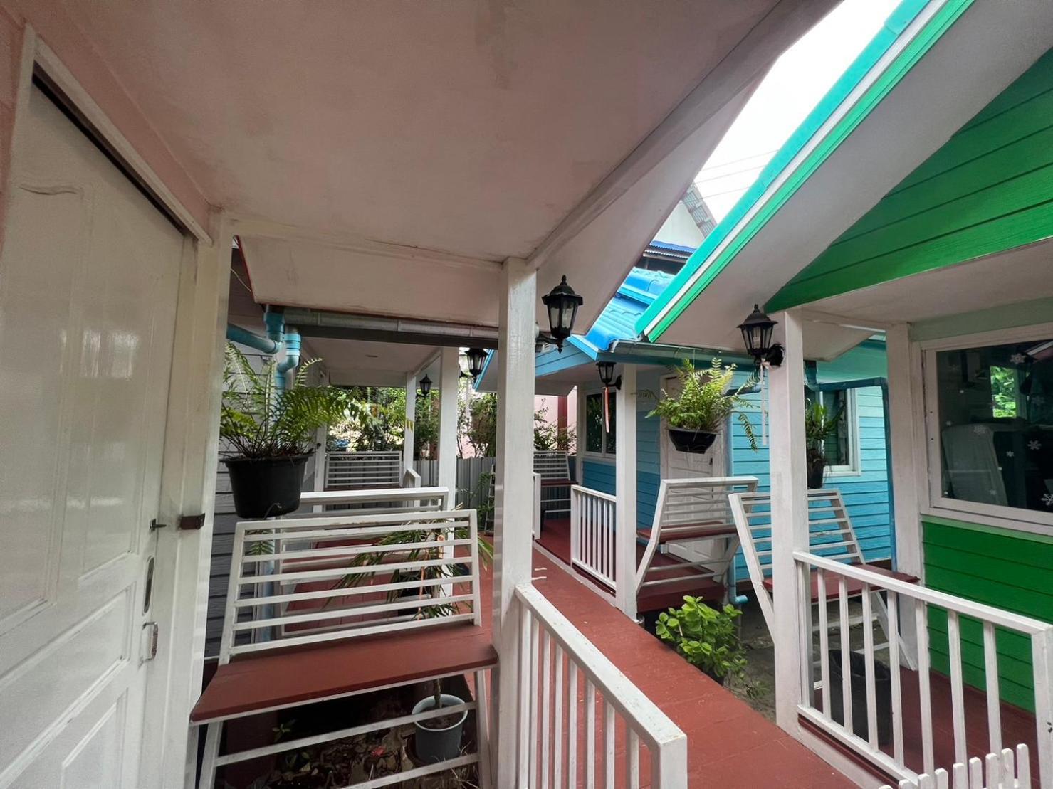 Se'Sun Amphawa Hotel Buitenkant foto